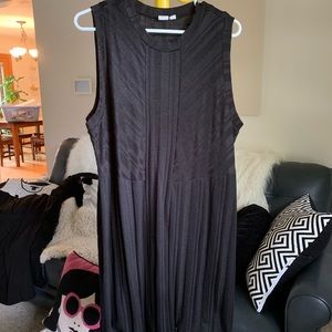 Stretchy black gap dress